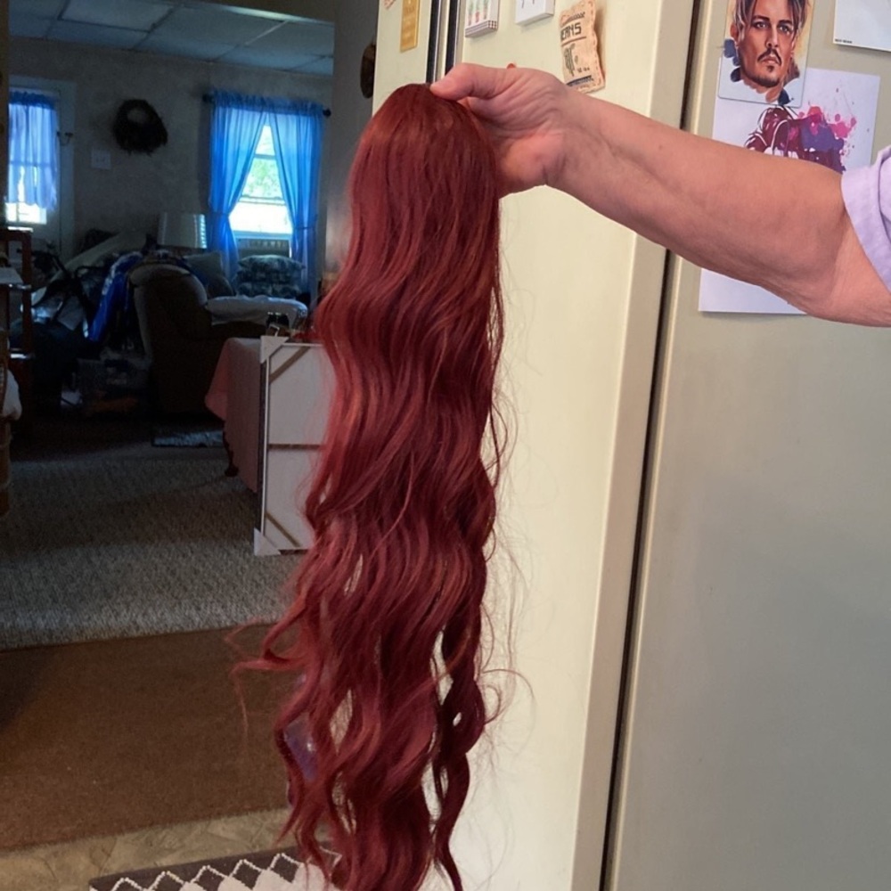 Auburn red ponytail brand new. FINAL PRICE